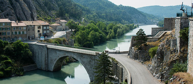 Drives in Europe - Route Napoléon - flickr: Photographe Autodidacte