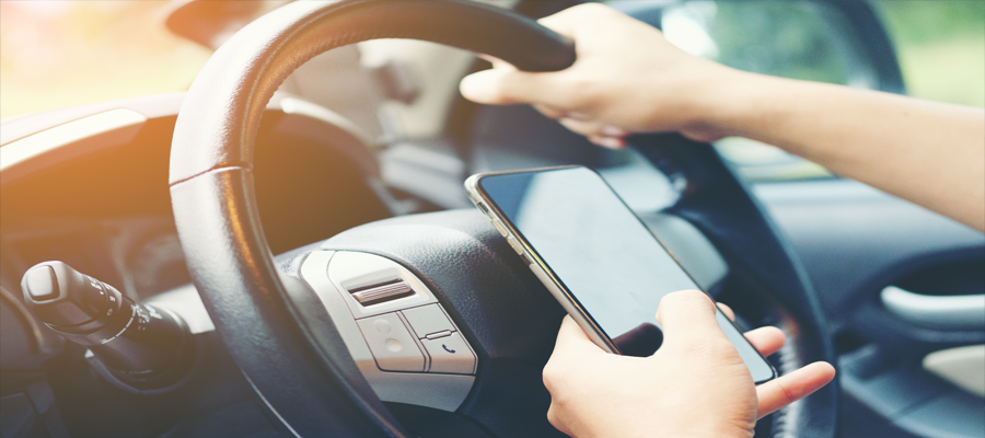 Ten MILLION drivers ADMIT to phone use at the wheel