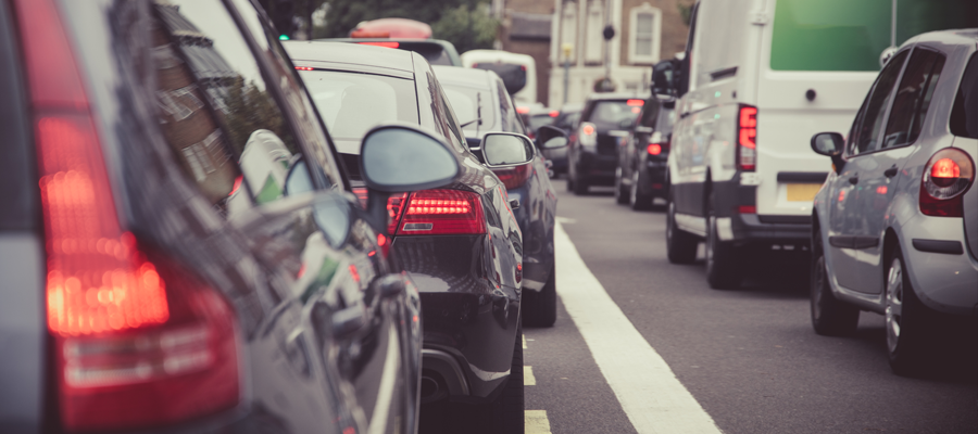 Traffic jams cost UK drivers £8 BILLION in 2018