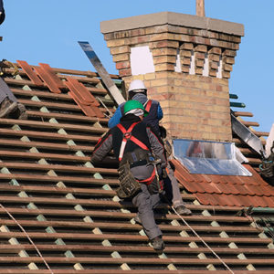 risk summary roofing contractors